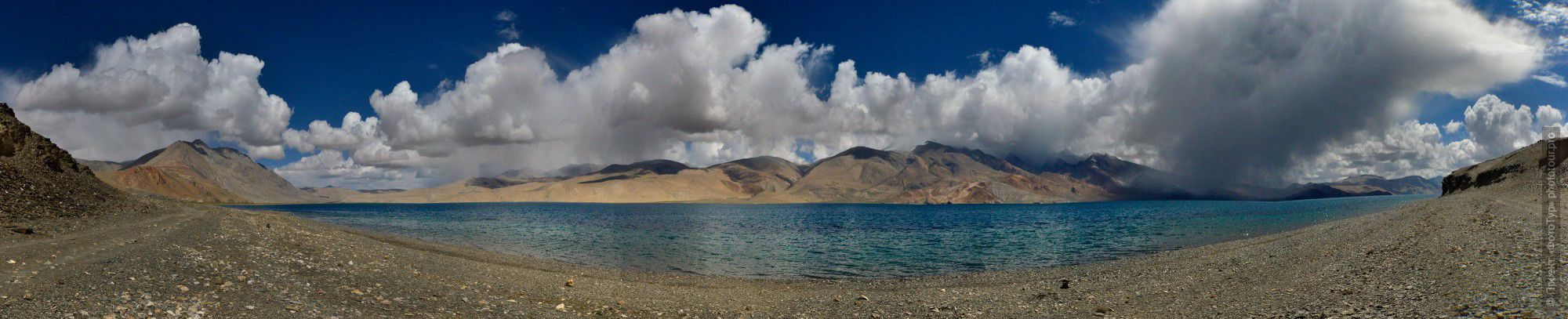 Фотография Панорама озера Тсо Морири, Ладакх, Транс Гималаи, фототур по Ладакху, тур на озеро Тсо Морири.