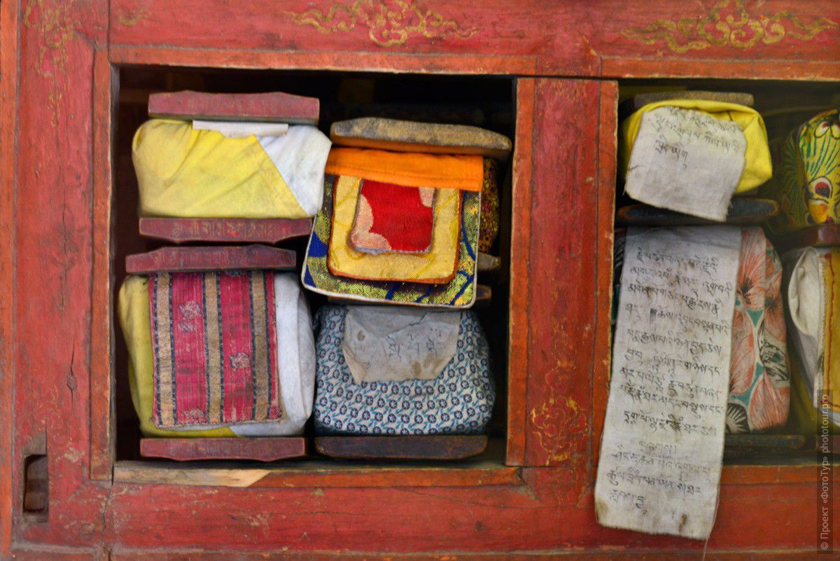 Фотография Тибетские книги, монастырь Бордан, Занскар.