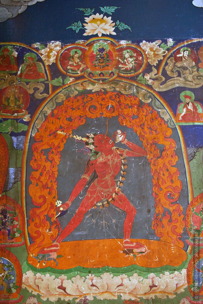 Древние росписи стен буддийского монастыря в Кейлонге. Фототур в Долину Спити из Леха,  Малый Тибет, Индия.
