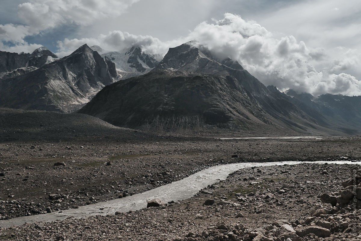 Дорога на перевал Кунзум Ла. Фототур в Долину Спити из Леха,  Малый Тибет, Индия.