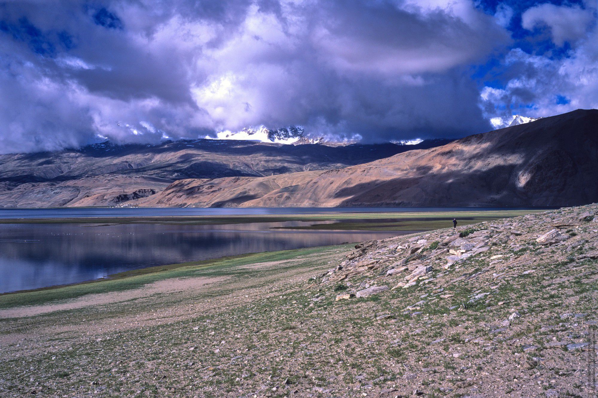 Фотография Гроза на Цо Морири, пленка . Бюджетный фототур по высокогорным озерам Тибета, Ладакх.