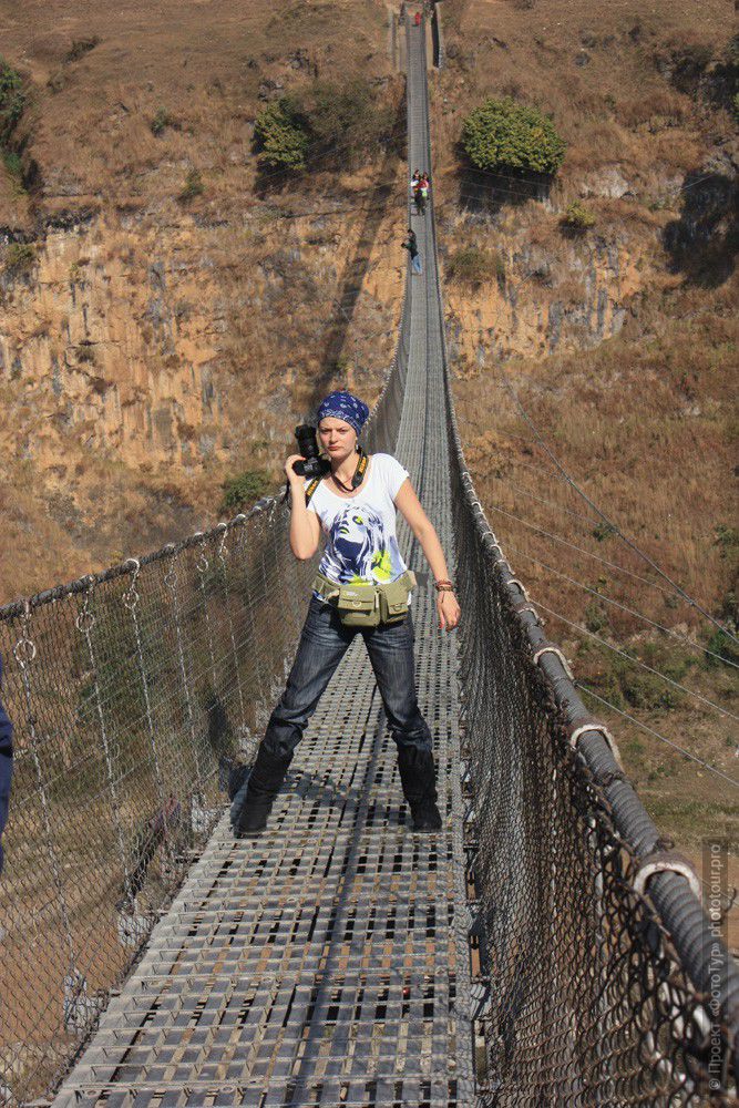 Фототур в Непал, феврать 2010г: Ольга. Висячий Мост. Покхара.