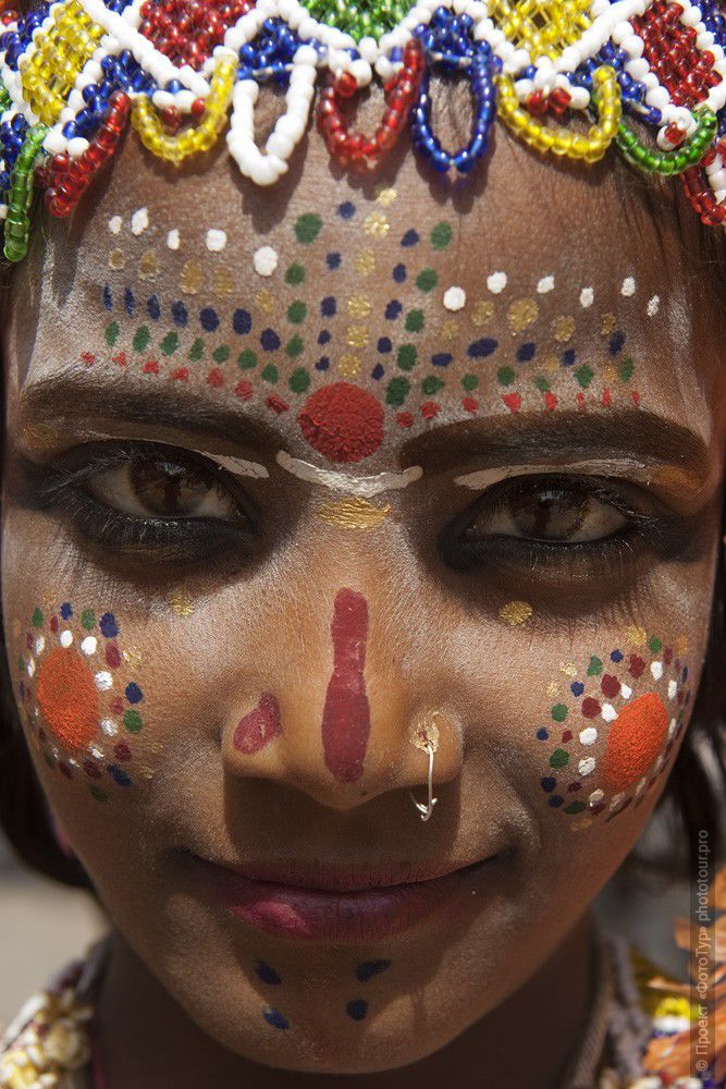 Фото цыганочки из Джайсалмера, Раджастан. Индия. Тур в Индию, март 2011 год.