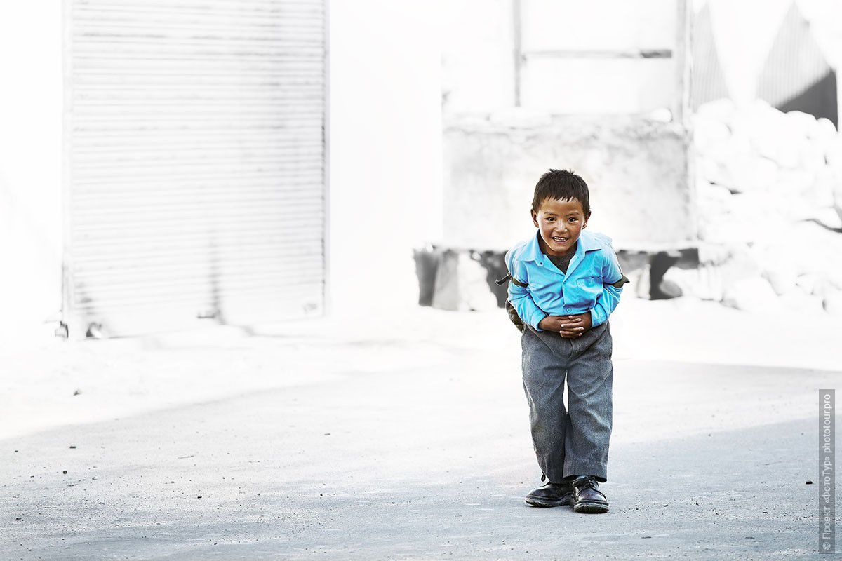 Фото тибетский мальчишечка, Лех. Индия. Тур в Индию, сентябрь 2011 год.