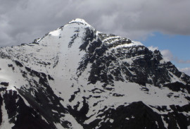 Новость № 126: До 2022 года закрыли к посещению самую популярную вершину Ладакха - Сток Кангри!