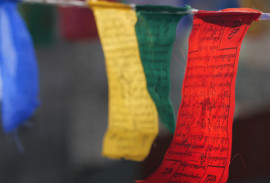 Новость № 186: Его Святейшество Далай Лама прилетел в Лех, Ладакх.