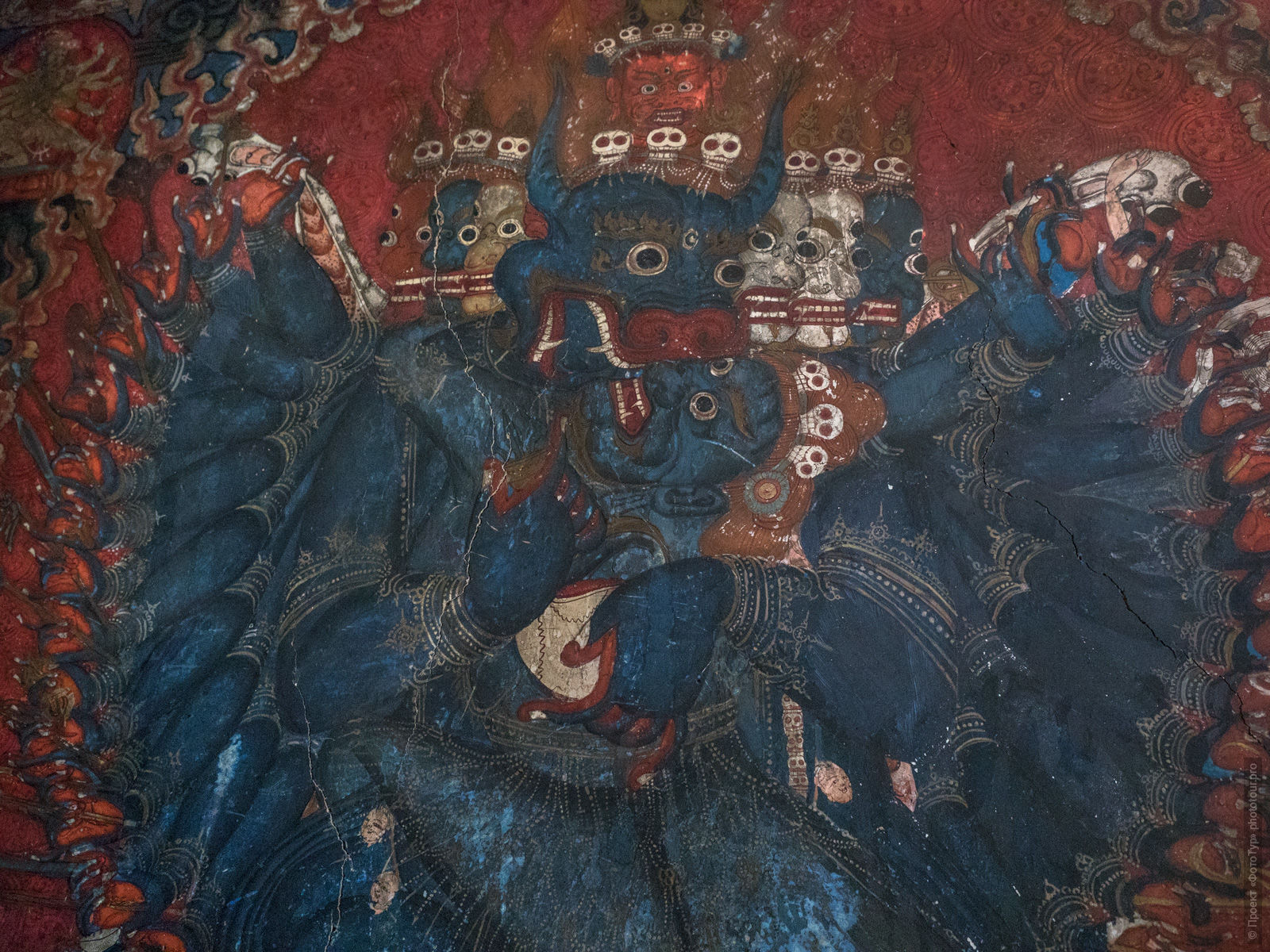 Фрески и настенные росписи буддийского монастыря Басго Гонпа, Ладакх, Северная Индия.