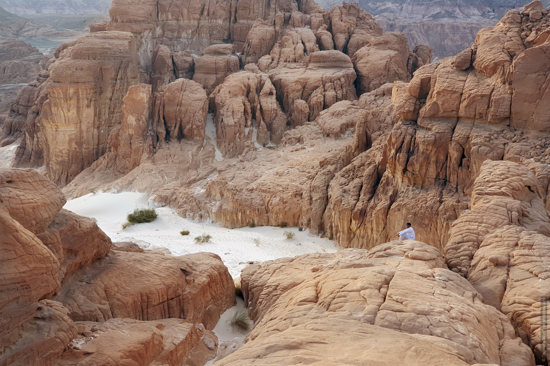 Верховья Белого Каньона, экскурсия из Дахаба, Синайская Пустыня, Египет.