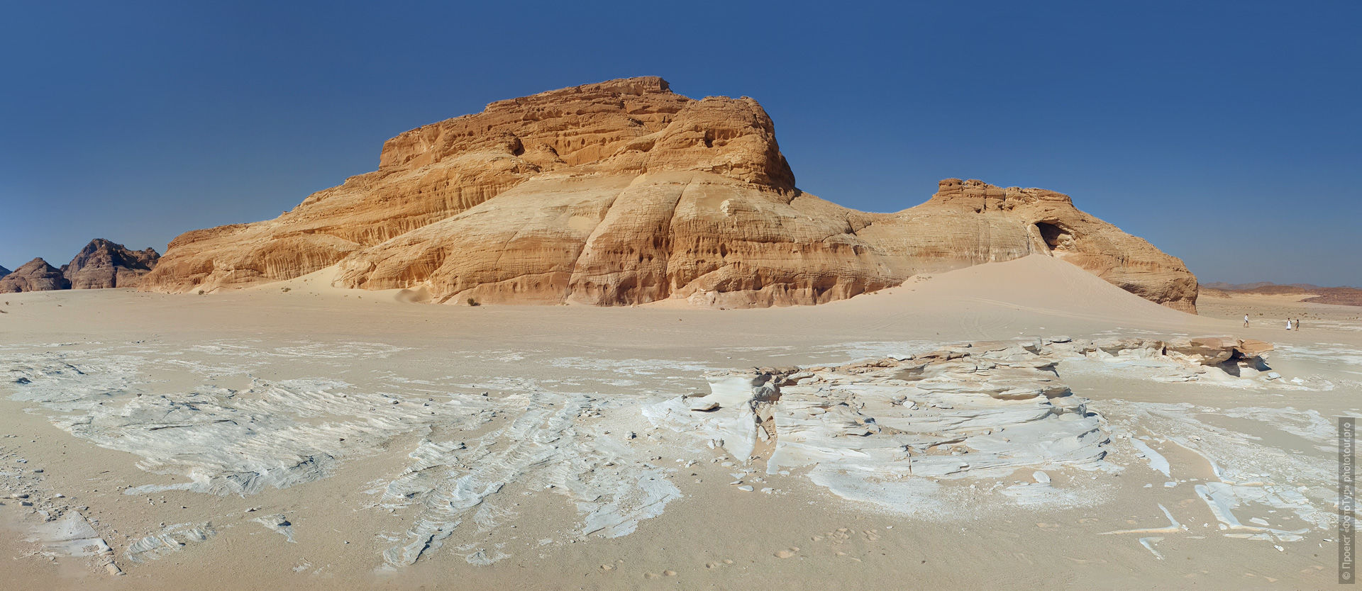 Гора Дракон в Синайской Пустыне. Приключенческий  тур из Дахаба по Синаю, Египет, 09-16 декабря 2023 года.