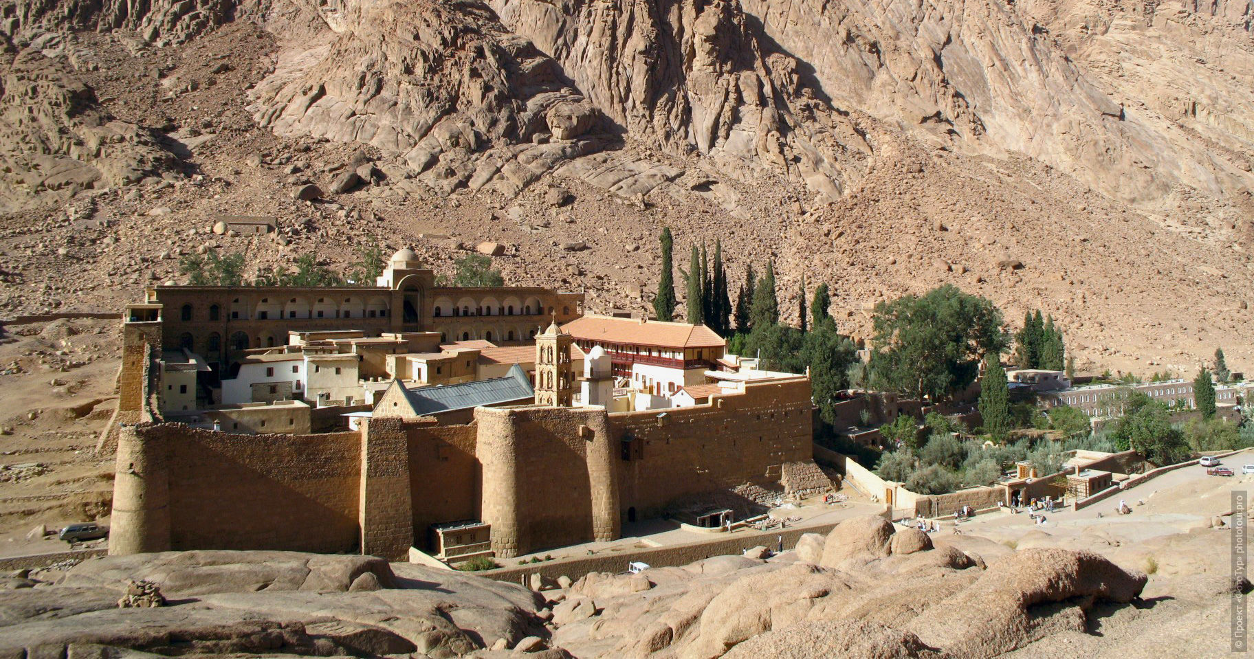 Монастырь Святой Екатерины, приключенческий фототур/тур пустыни и горы Синая, Египет, 27 ноября - 8 декабря 2021 года.