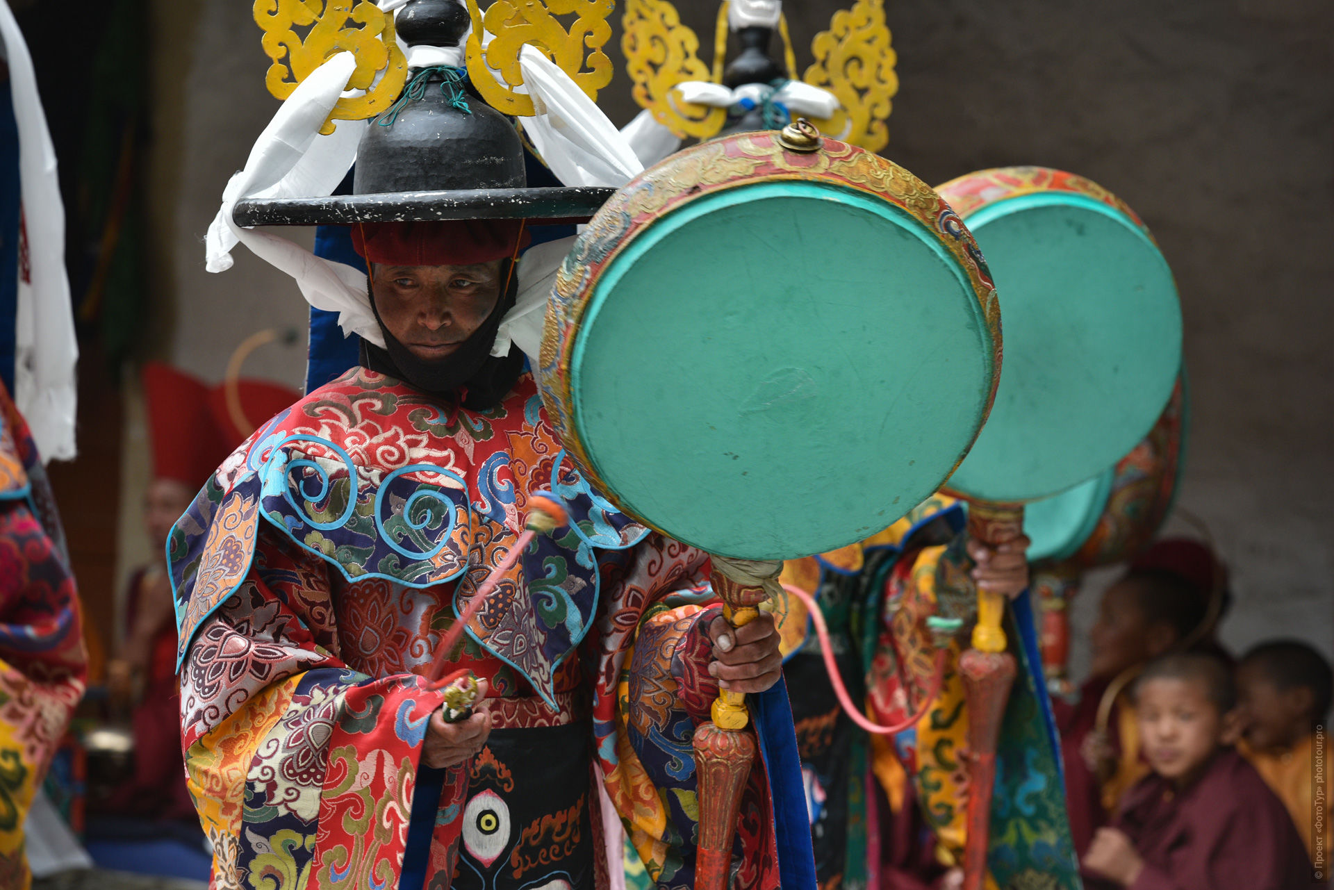 ���� � ���������� �� ����� ����������� ����� ���. Buddhist monks dancing with ritual drums cham.