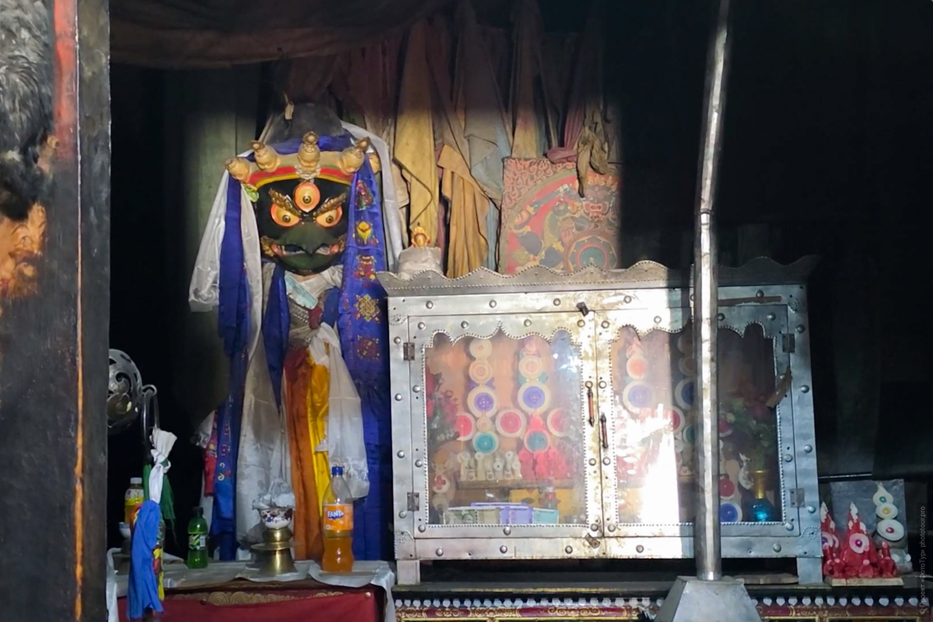 Буддийский монастырь Ханле Гонпа, Ладакх, Гималаи, Северная Индия.