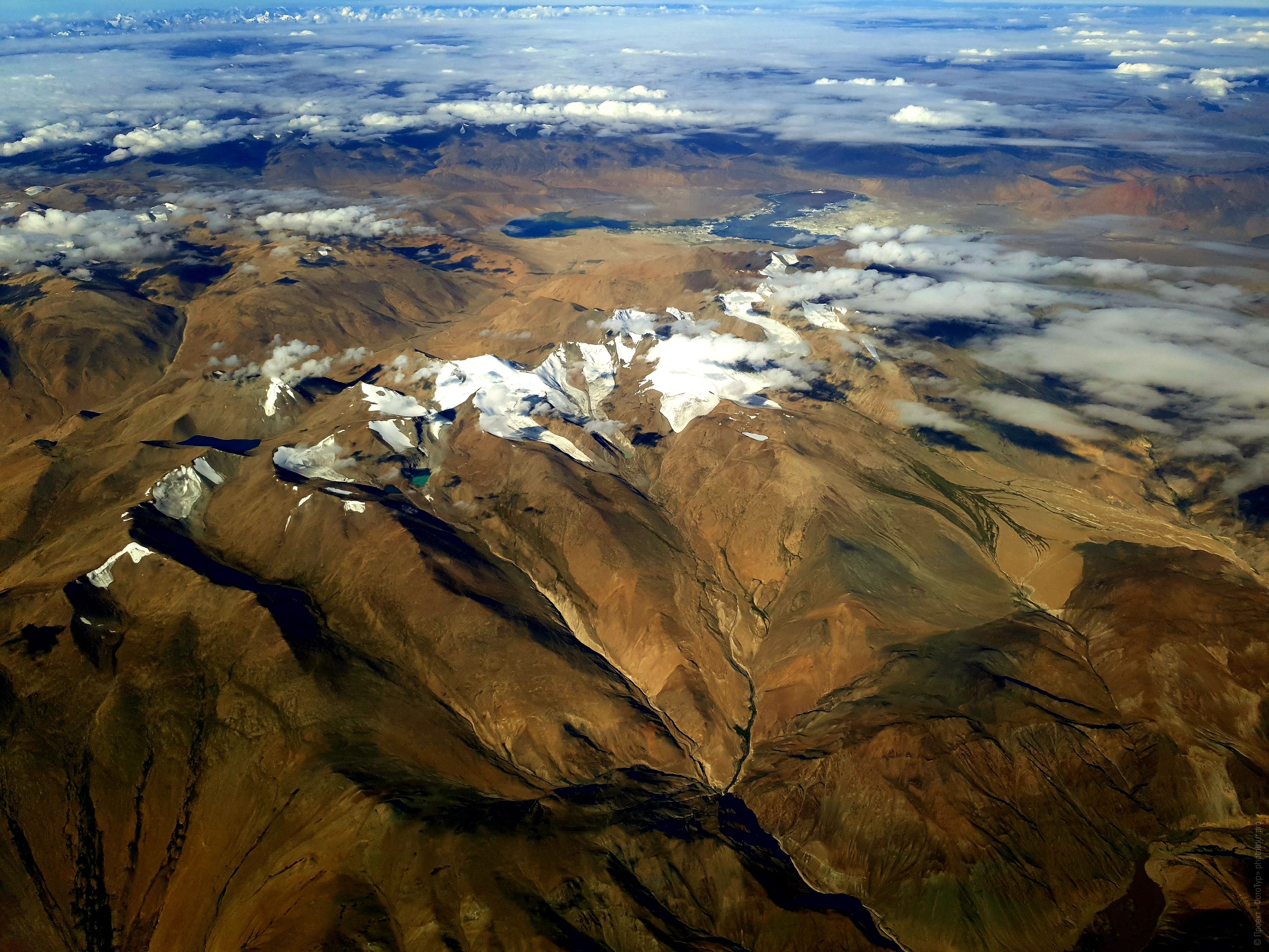 Lake Tso Kar. Expedition Tibet Lake-2: Pangong, Tso Moriri, Tso Kar, Tso Startsapak, Leh-Manali highway.