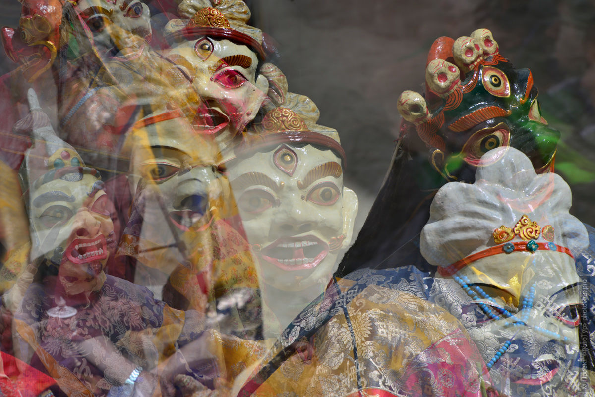 Танец Цам, буддийский фестиваль в Ламаюру Гонпа, фототур в Ладакх, июнь 2014 года.