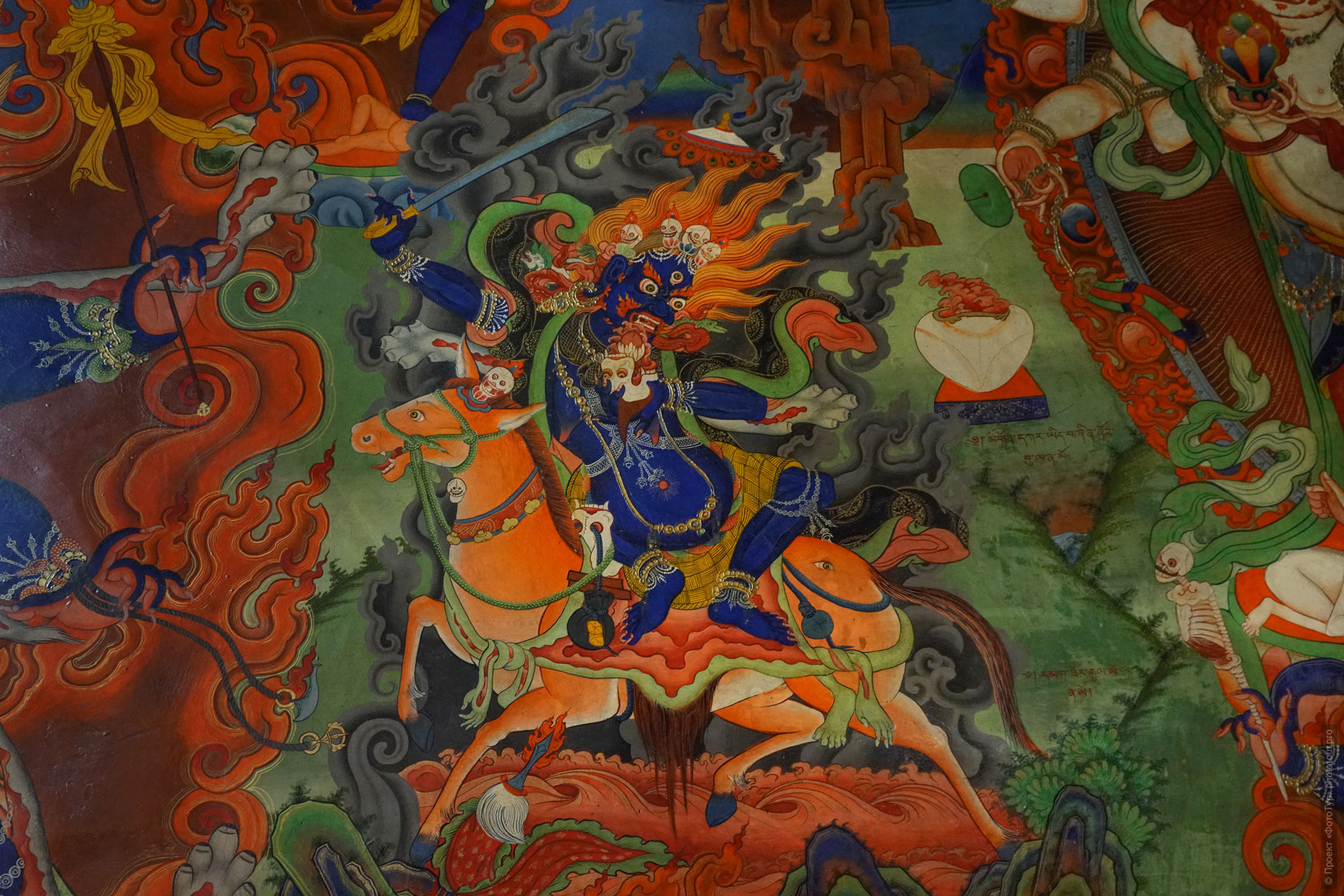 Великолепная Палден Ламо, буддийский монастырь Ликир Гонпа, Ладакх, Гималаи, Северная Индия.