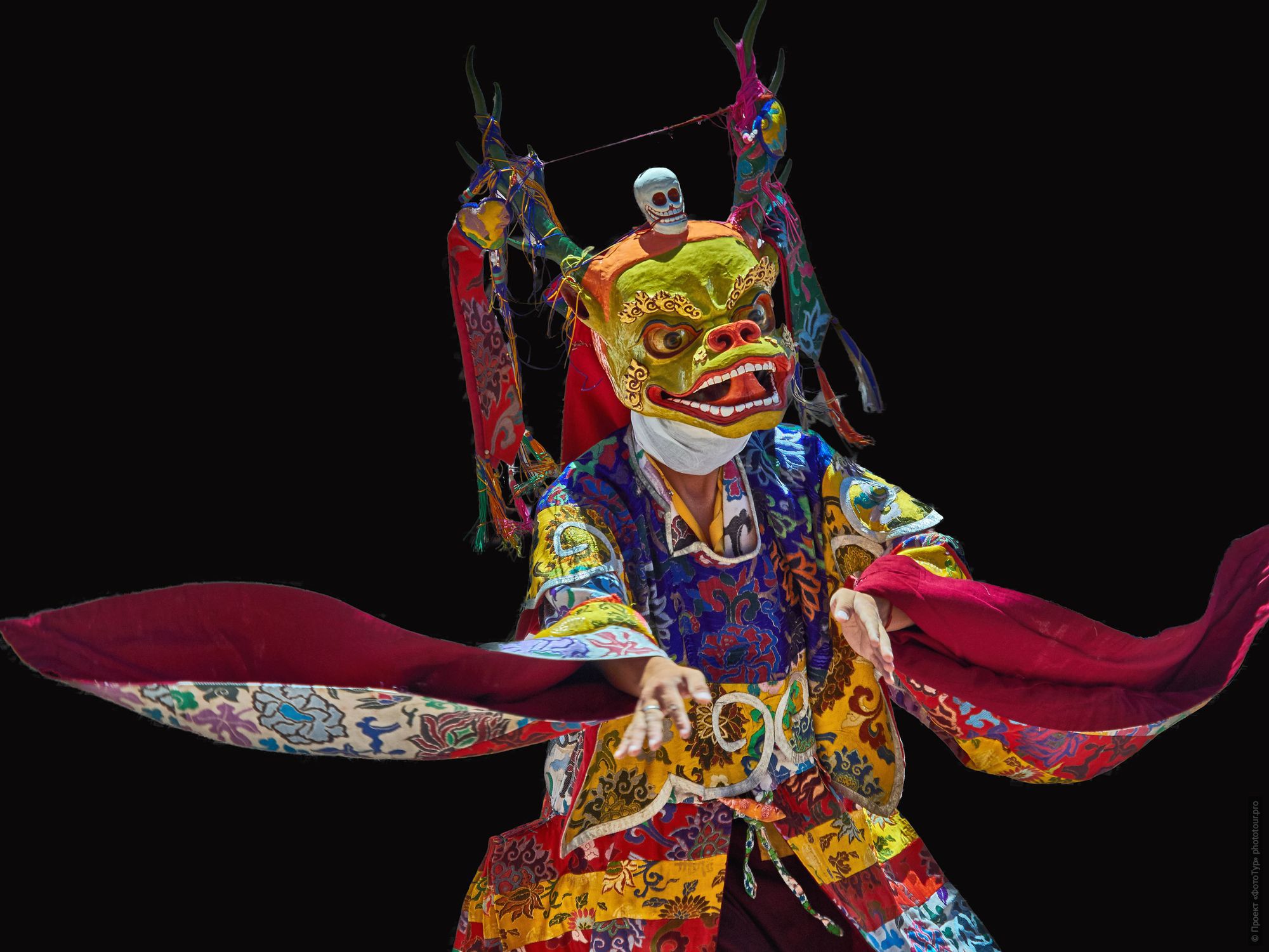 Буддийская мистерия с исполнением Танца Цам, монастырь Дак-Ток. Йога тур по Ладакху: Танец Цам в Дак-Ток, арийское ущелье Да Хану, 4 августа - 15 августа 2022 года.