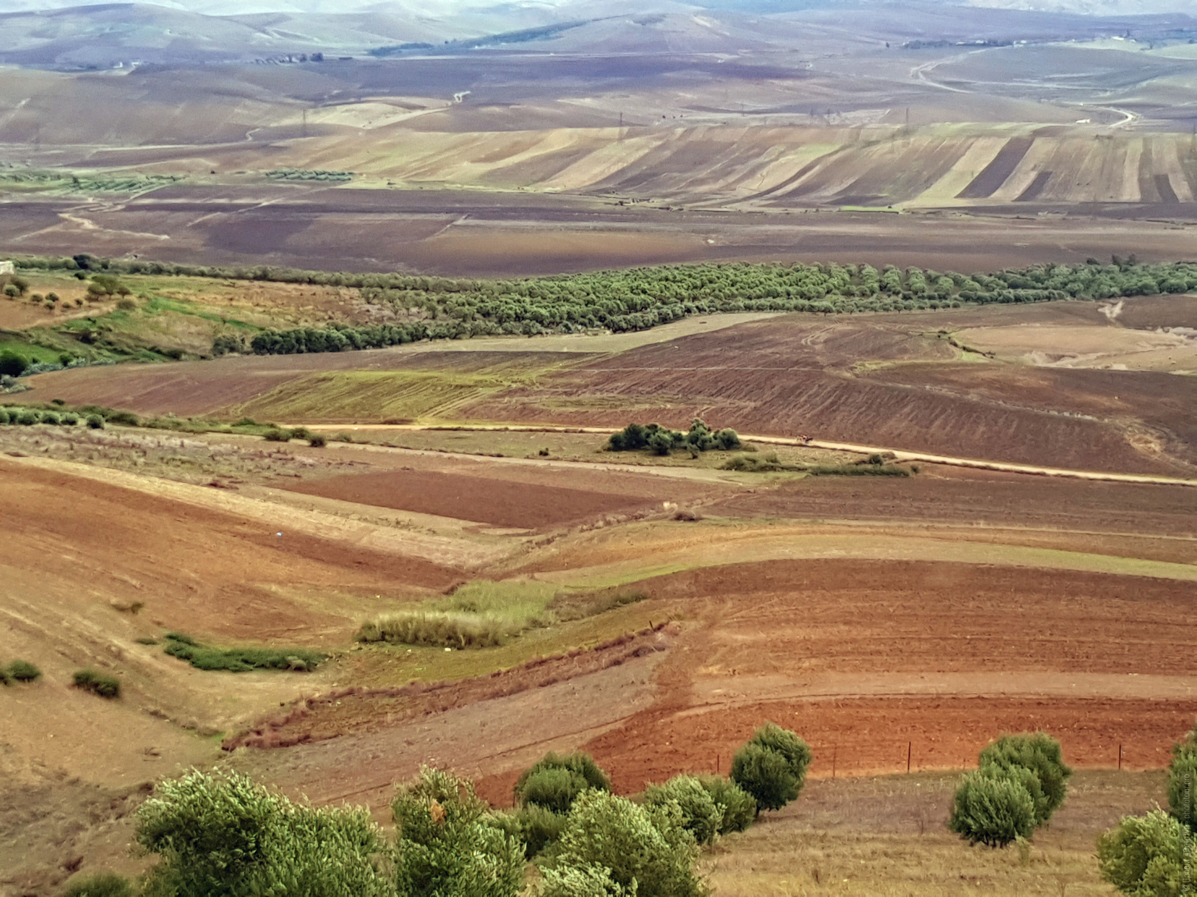 Landscapes of the plains and fields of Morocco. Adventure photo tour: medina, cascades, sands and ports of Morocco, April 4 - 17, 2020.