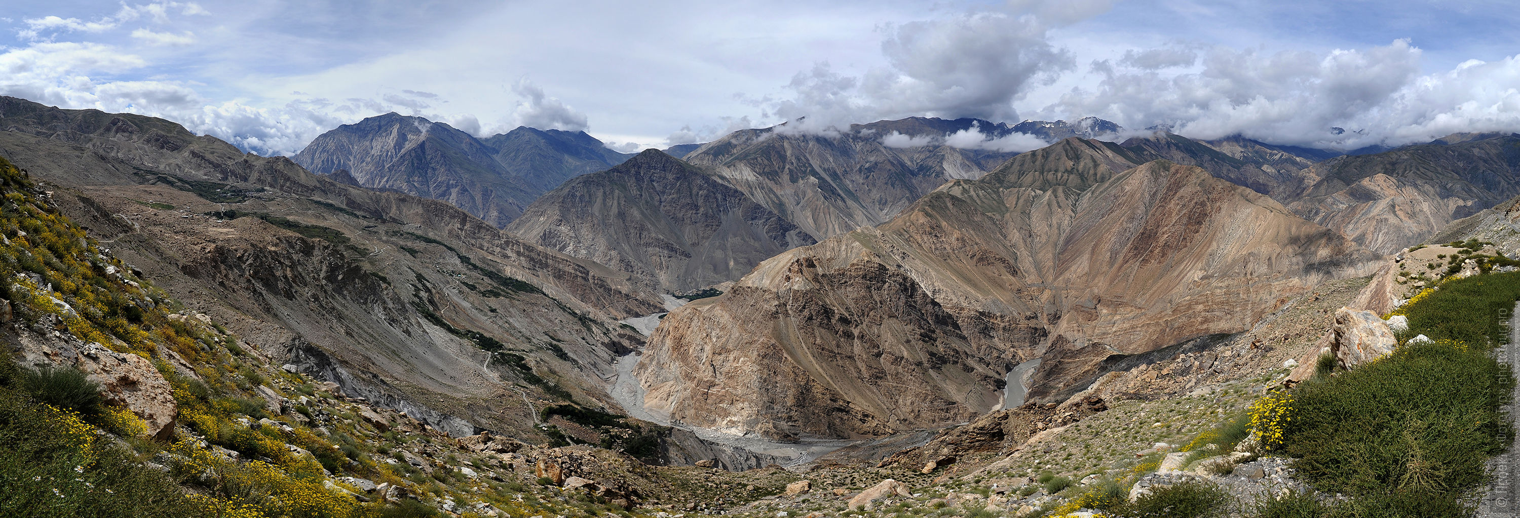 Дорога Нако - Табо, долина Спити, Малый Тибет. Тур в долину Спити, Индия, 2017 год.