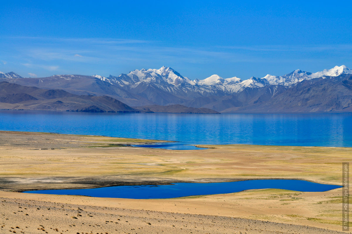 Фотография озера Цо Морири, фототур в Тибет, июнь 2014 года.