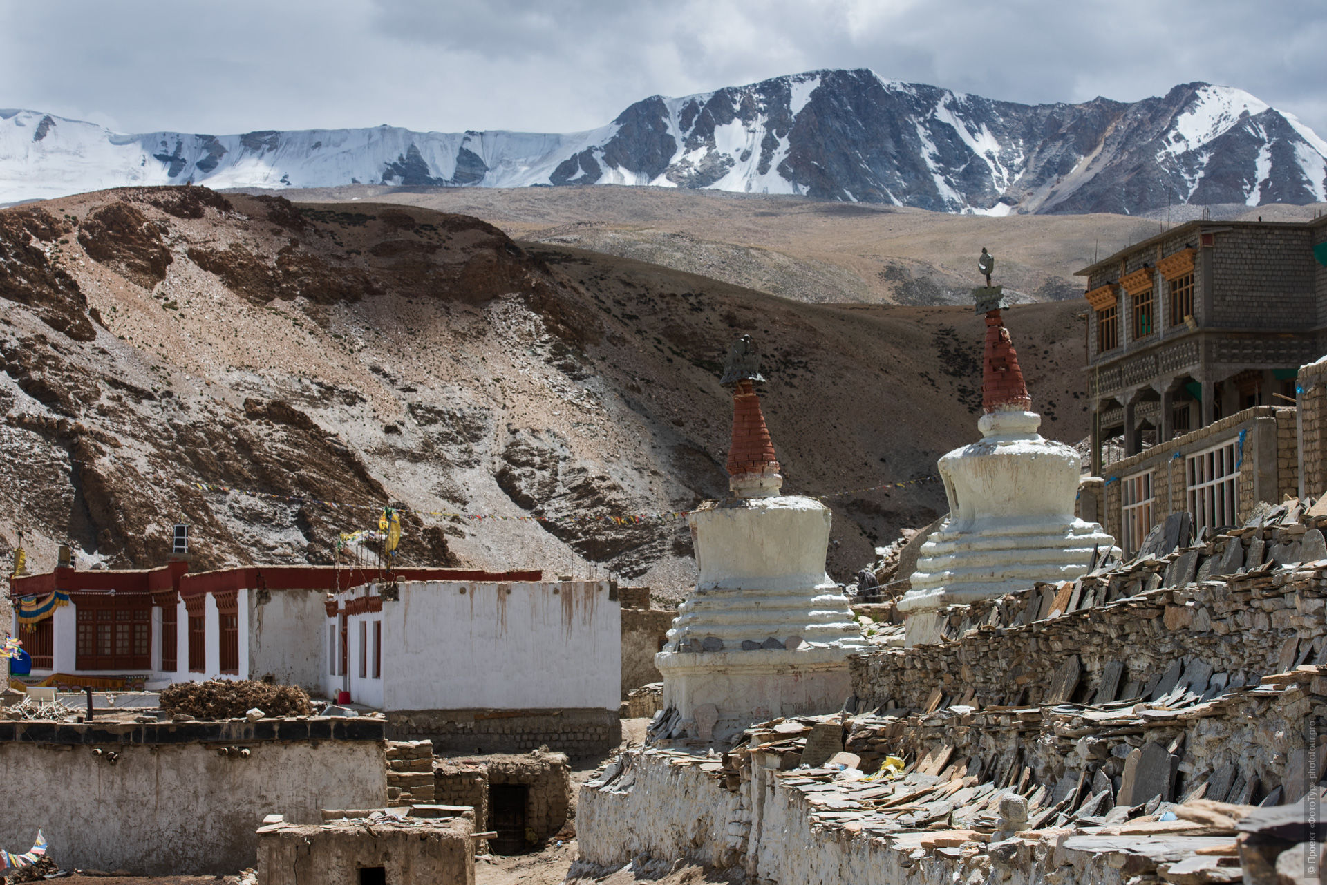 Buddhist monastery Karzok Gonpa. Expedition Tibet Lake-2: Pangong, Tso Moriri, Tso Kar, Tso Startsapak, Leh-Manali highway.