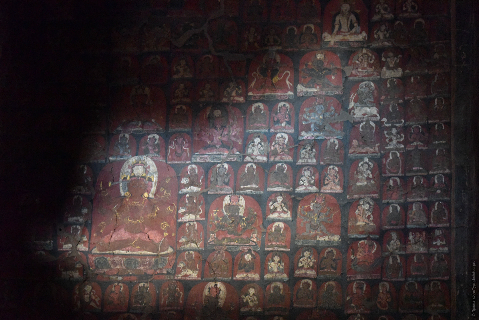 Древние фрески буддийского монастыря Ванла Гонпа, Ладакх, Гималаи, Северная Индия.