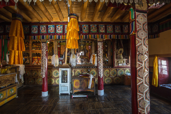 Буддийский монастырь Спитук Гонпа, долина Леха. Фототур в Ладакх.
