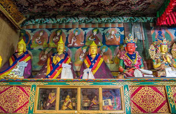 Фото учителей ринпоче буддийского монастыря Ридзонг Гонпа, ладакх. Туры в Тибет.