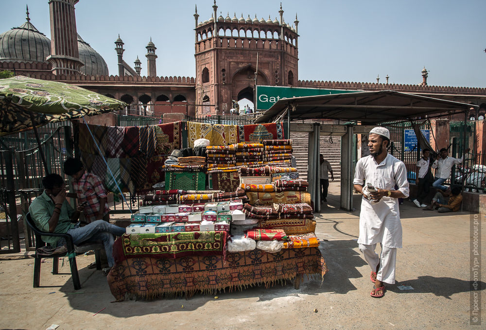 Фото мусульманского квартала в Дели. Тур по Дели с русским гидом.