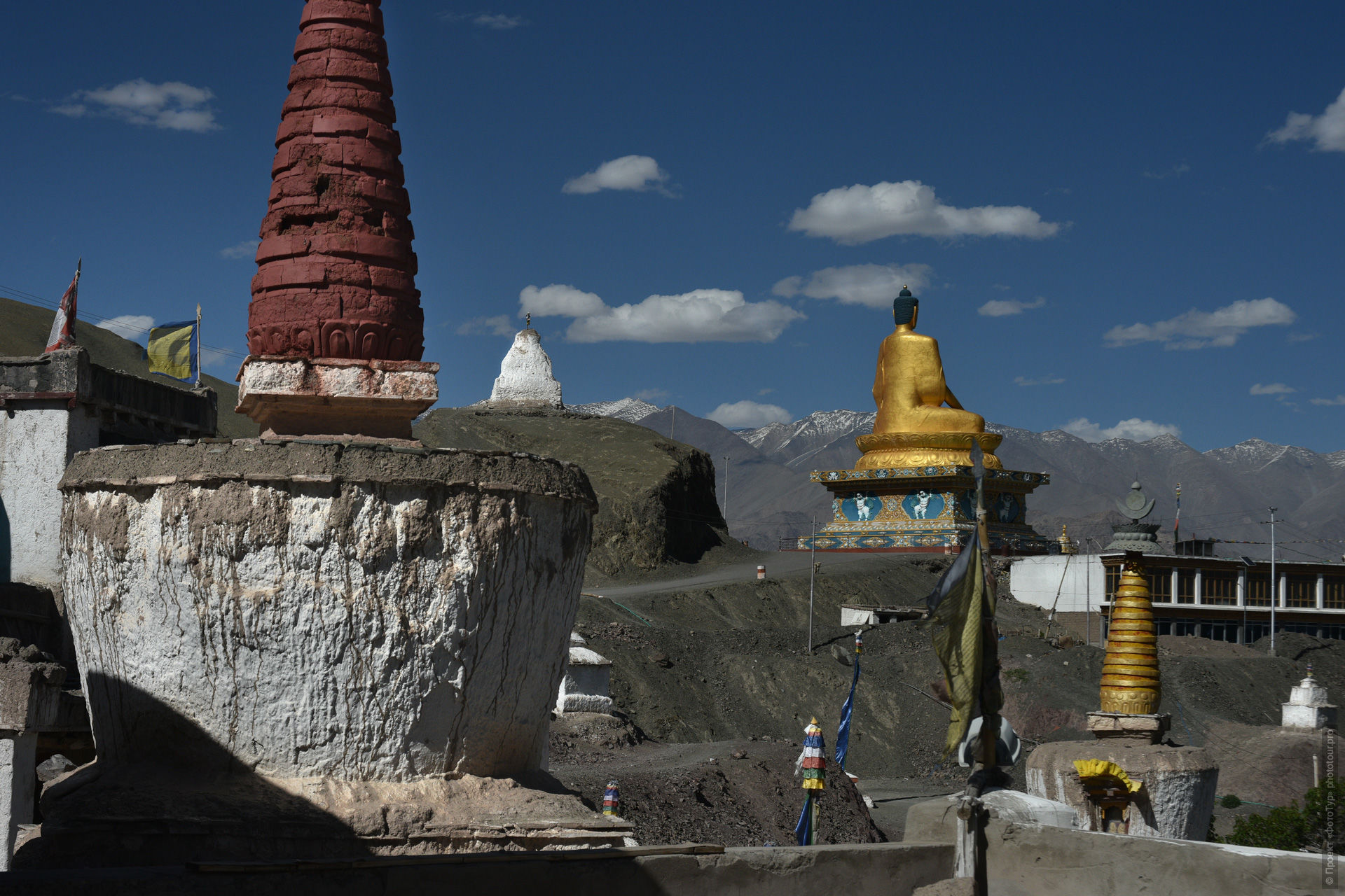 Будда Майтрея возле буддийского монастыря Сток Гонпа. Йога-тур по Ладакху, Гималаи с Мариной Плехановой, 09 - 18 июля 2024 года.