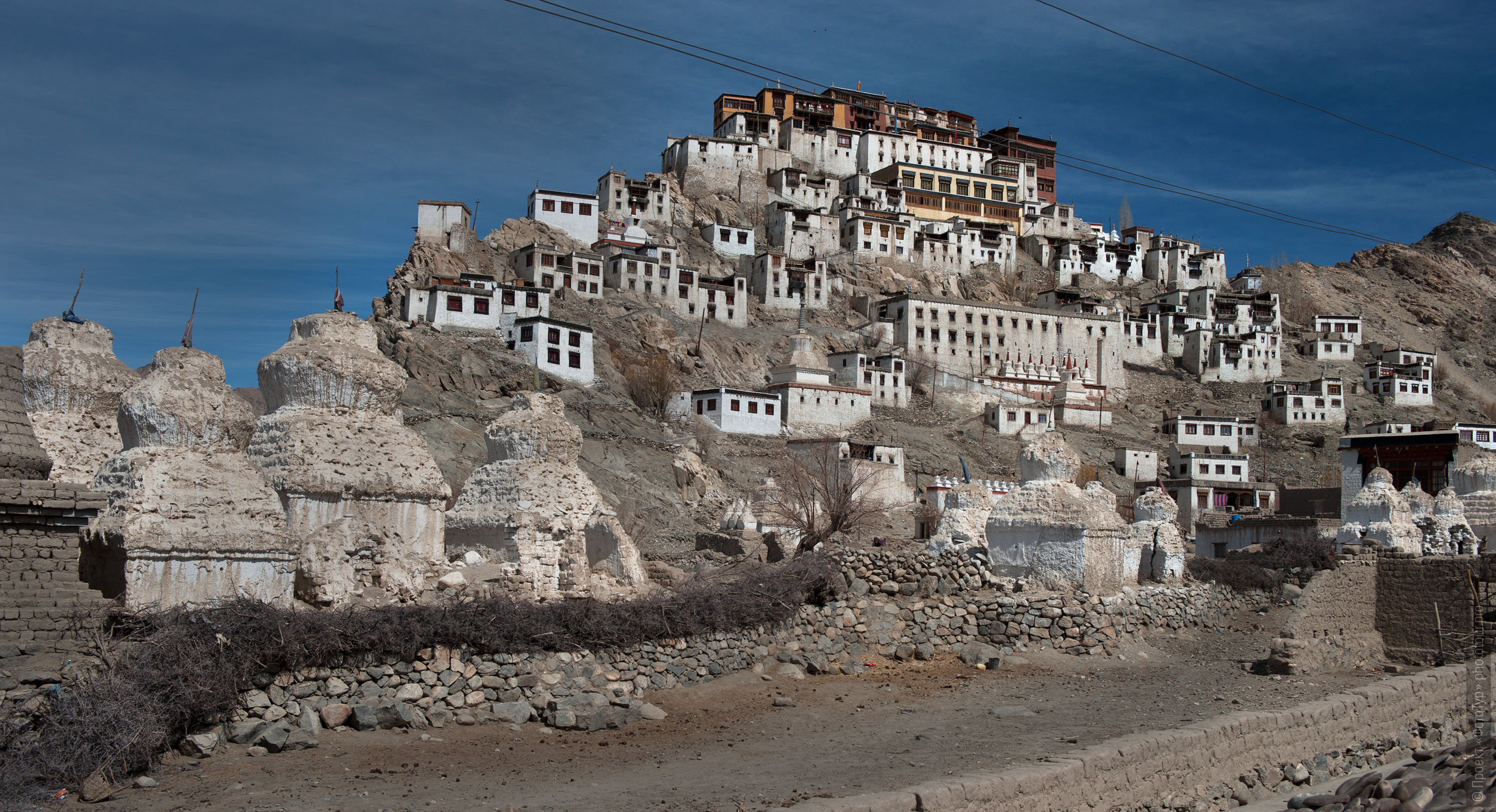Буддийский монастырь Тиксей Гонпа, Ладакх, Малый Тибет, фототур по Ладакху, май 2018 года.