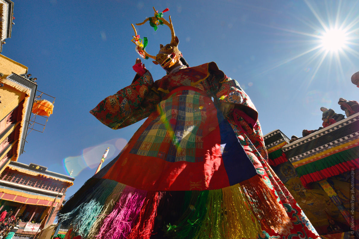 Танец Оленей на буддийской мистерии Тиксей Густор, Ладакх. Фототур в Ладакх, 2014 год.