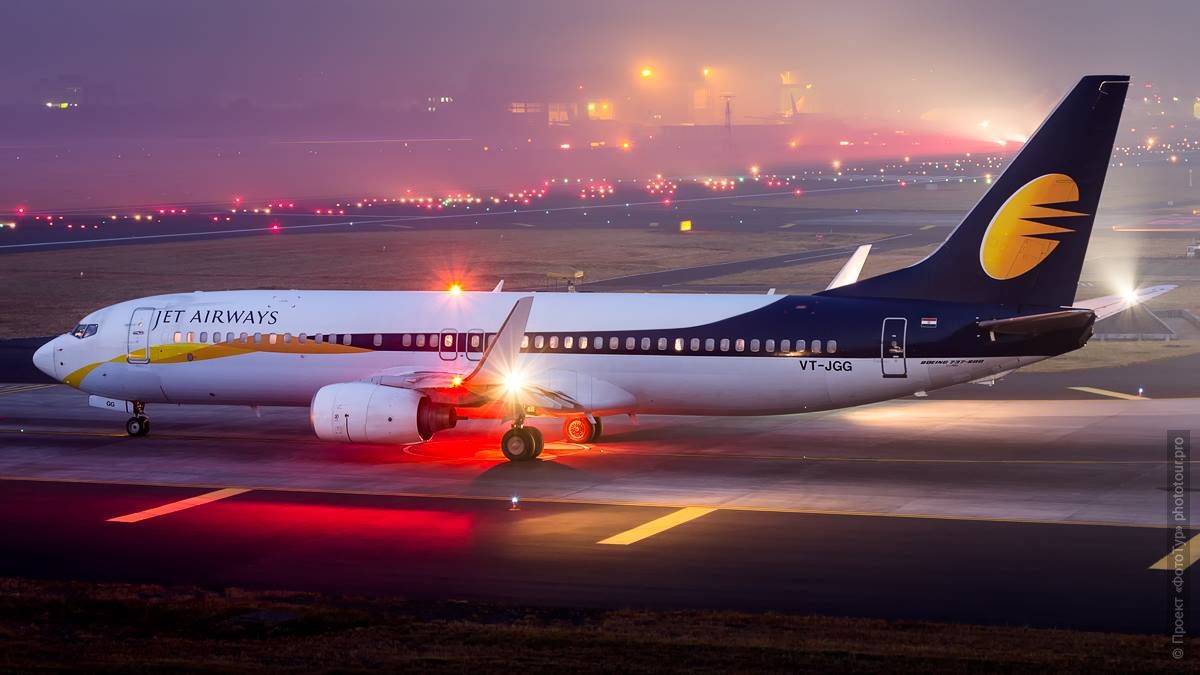 С огромным огорчением: индийская авиакомпания Jet Airways объявила о банкротстве и остановила полеты.