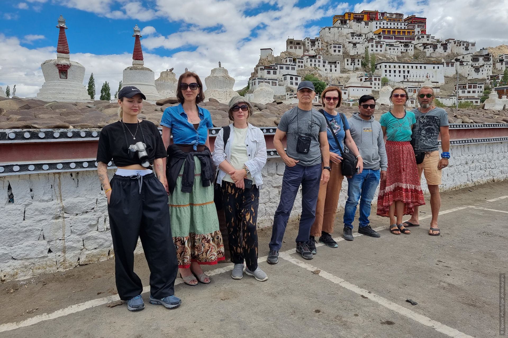 Группа фототура Тибет Озерный-1, июнь 2023 года, тур в Ладакх, Гималаи, Северная Индия.