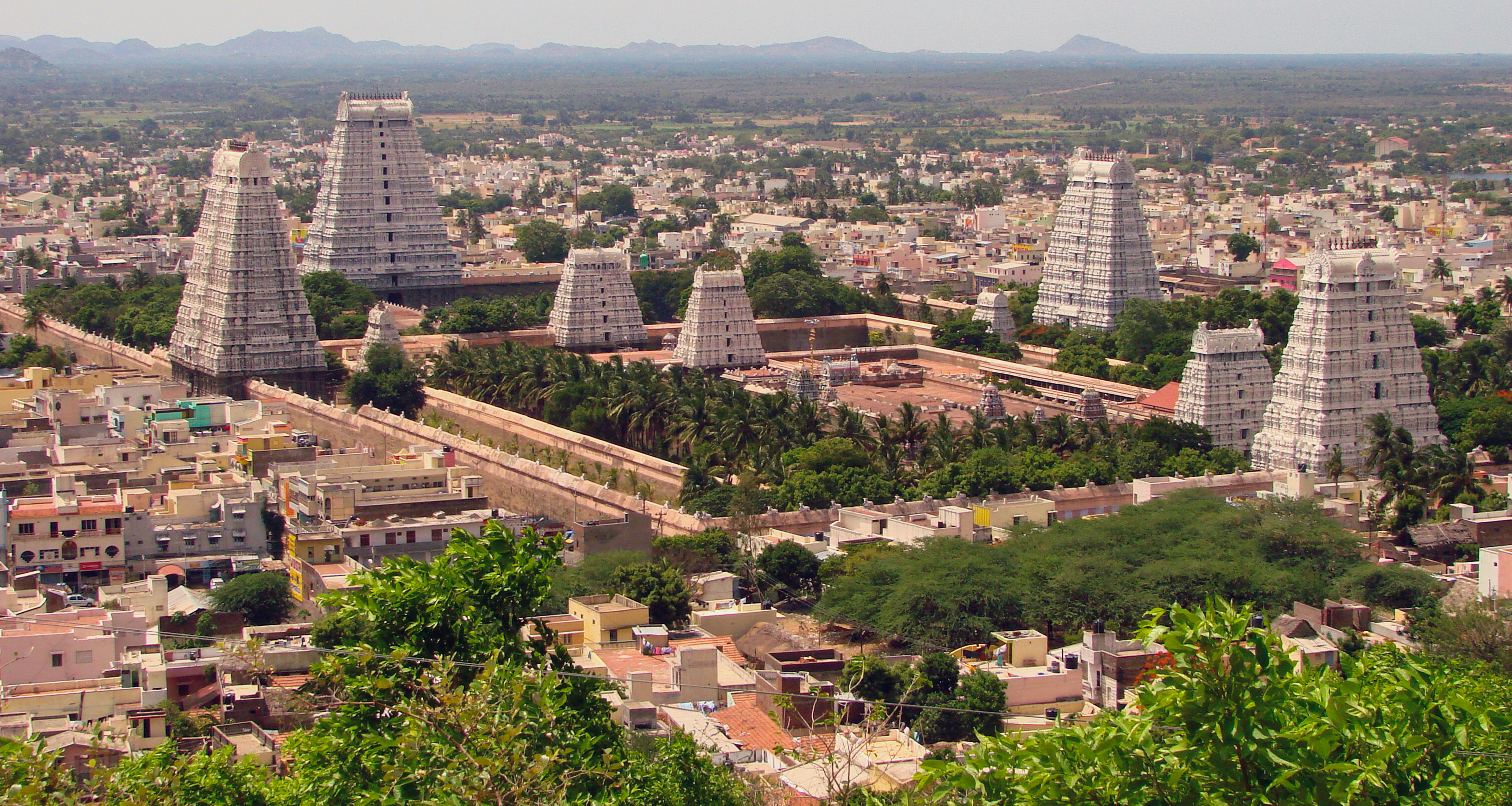 Город Тируваннамалай, Южная Индия. Йога-тур по Южной Индии.