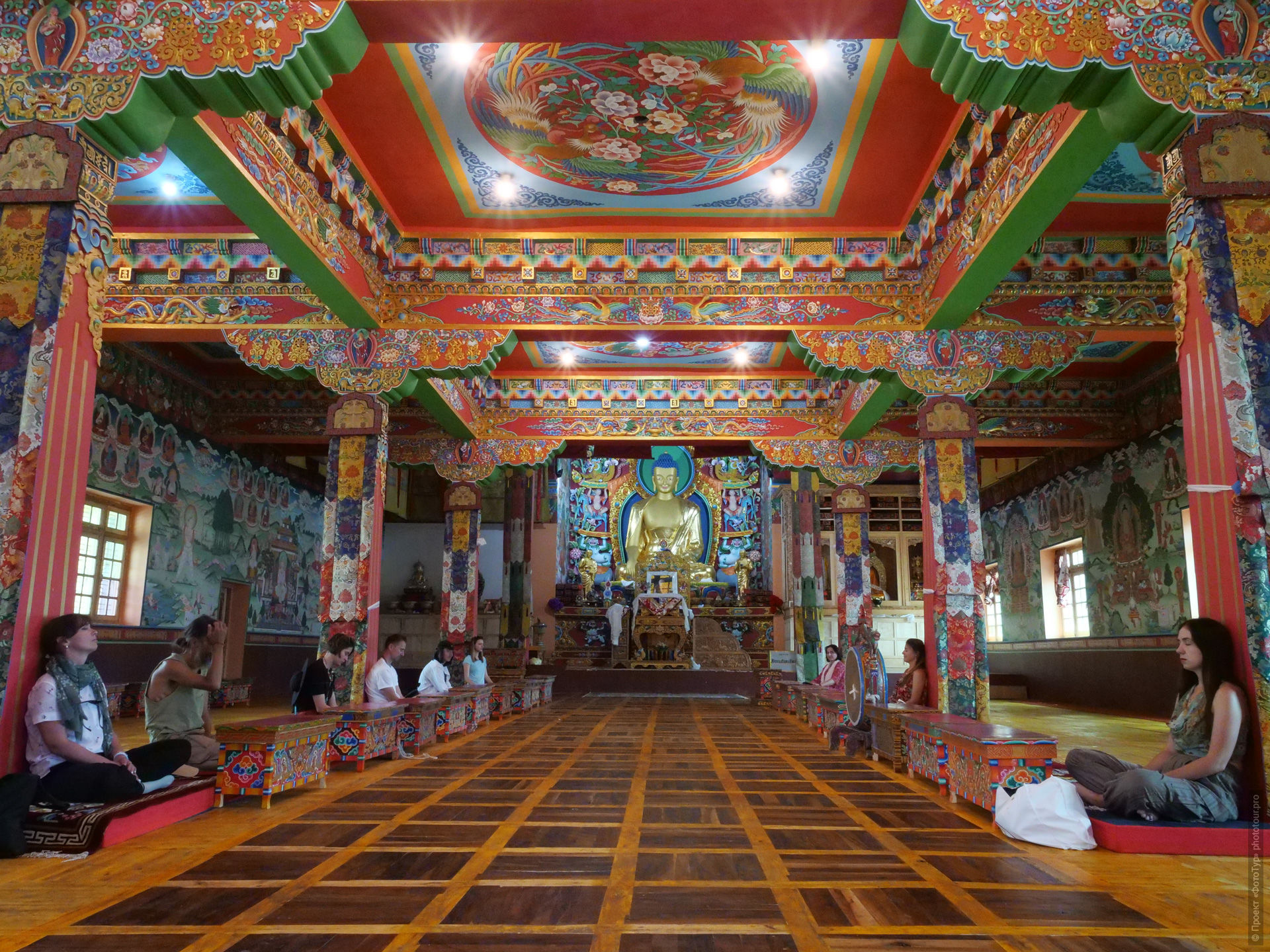 Пьянг Гонпа, большой зал, йога-тур в Ладакх студии Яна Тиана, июль 2023 года.
